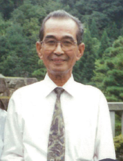初代社長　池谷 定